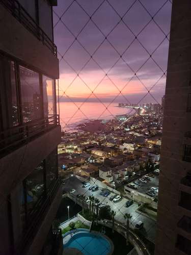 DEPTO EN COND 3 MARES IQUIQUE  5D 4B 2 ESTAC BODEGA 162 M2 - Imagen 4