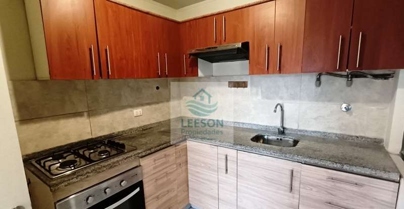 COQUIMBO-VENTA DE CASA 3D/3B EXCELENTE UBICACIÓN - Imagen 6