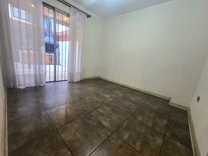 VENTA CASA 3P  EN  CONDOMINIO LOS NARANJOS 152 MTS2