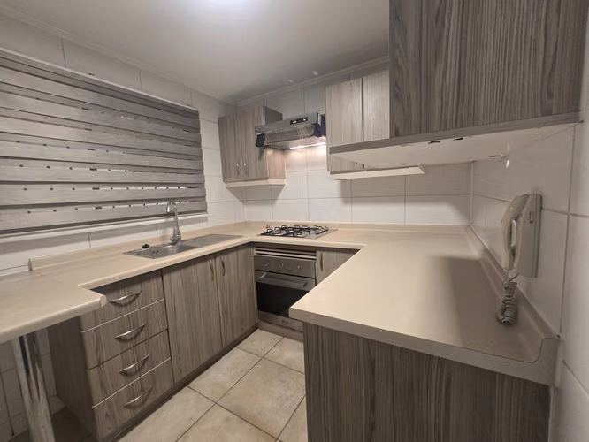 VENTA CASA 3P  EN  CONDOMINIO LOS NARANJOS 152 MTS2