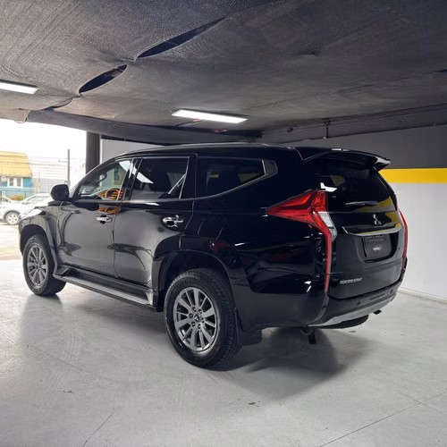 Mitsubishi Montero sport 2018
