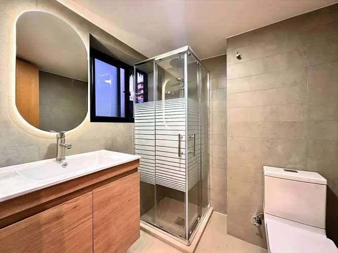 AMPLIO DEPTO CON HOME OFFICE EN METRO TOBALABA - Imagen 24