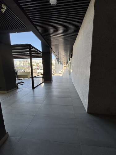 LOCAL COMERCIAL NUEVO EN ARRIENDO - Imagen 3