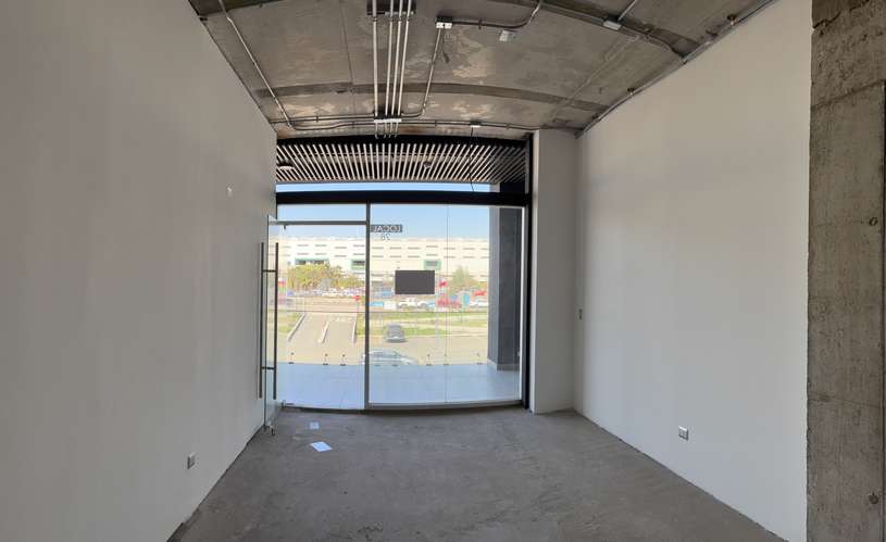 LOCAL COMERCIAL NUEVO EN ARRIENDO - Imagen 19