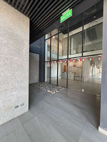LOCAL COMERCIAL NUEVO EN ARRIENDO - Imagen 5
