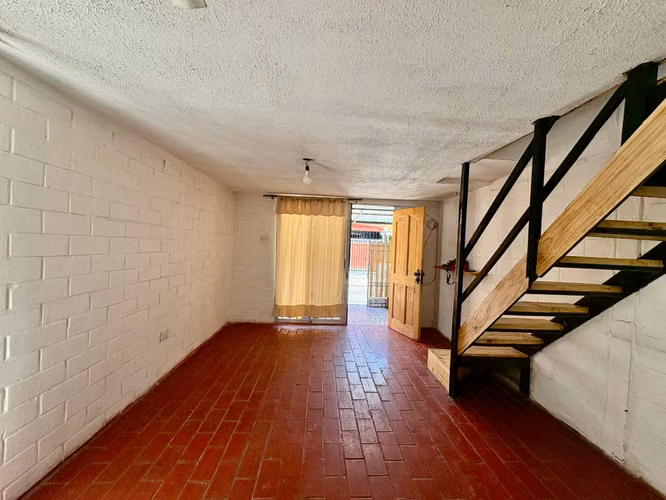 CON SUBSIDIO SE VENDE EXCELENTE  CASA 2D/1B, PUDAHUEL