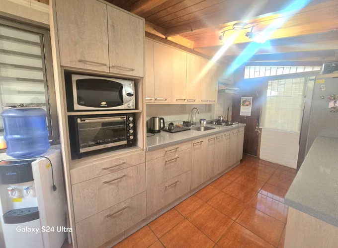 VENTA CASA 1 PISO  EN MAIPÚ 133 MTS2 3H 1B 1E
