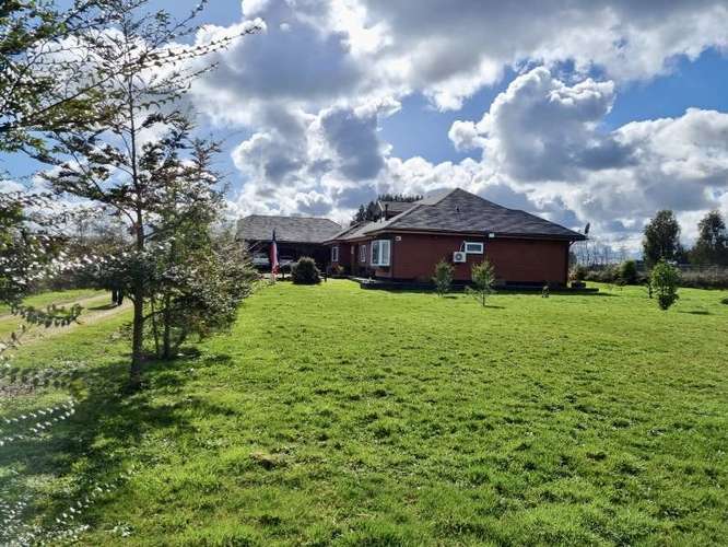 HERMOSA PARCELA EN VENTA, 4 DORMITORIOS, 4 BAÑOS - Imagen 2