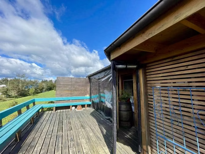 CASA DE 2 PISOS EN FRUTILLAR ALTO, VILLA ALEGRE