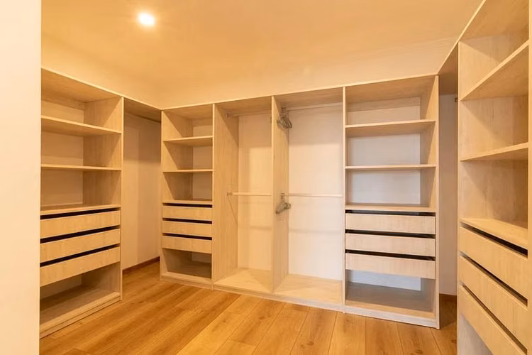 OPORTUNIDAD EN LA PUNTILLA, CASA DE 237 M2, TERRENO 785 M2 - Imagen 13