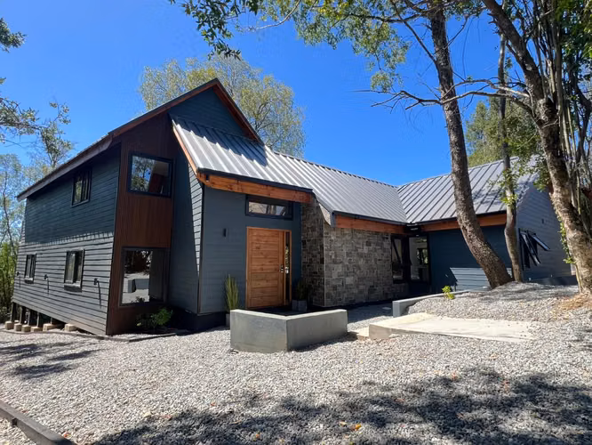 OPORTUNIDAD EN LA PUNTILLA, CASA DE 237 M2, TERRENO 785 M2