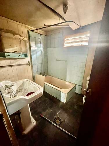 VENTA DE CASA CON UBICACIÓN INMEJORABLE - Imagen 10