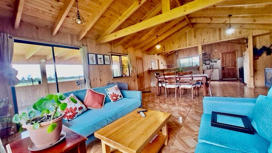 VIVE RODEADO DE NATURALEZA EN CASA CON PARCELA