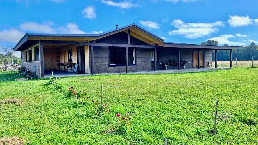 VIVE RODEADO DE NATURALEZA EN CASA CON PARCELA