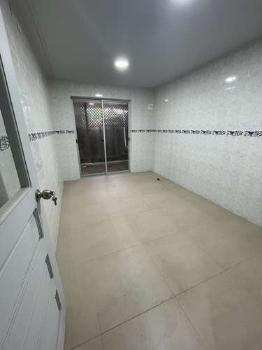 VENTA LOCAL COMERCIAL  EXCELENTE UBICACION