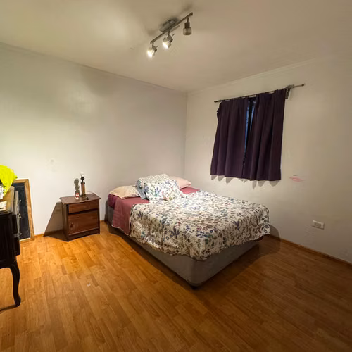 SE VENDE AMPLIA CASA CON POTENCIAL COMERCIAL