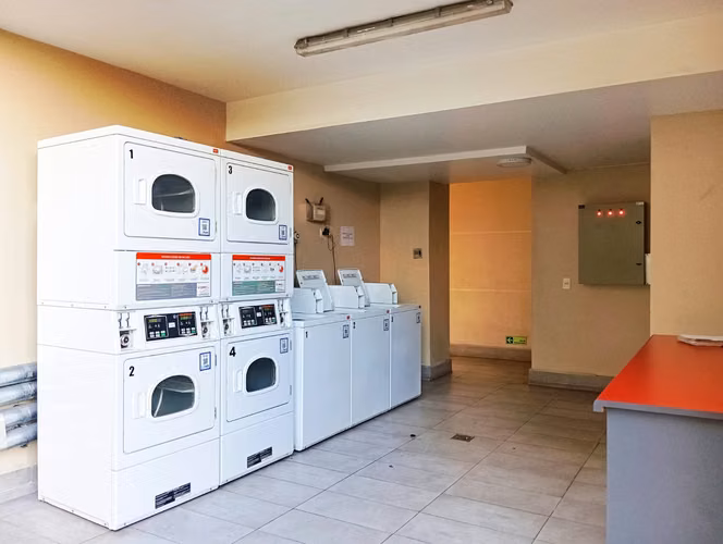 VENTA 1D 1B  CON BODEGA A PASOS DEL METRO EL PARRON