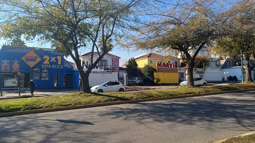 CASA EN VENTA EN LAS VENDIMIA SUR