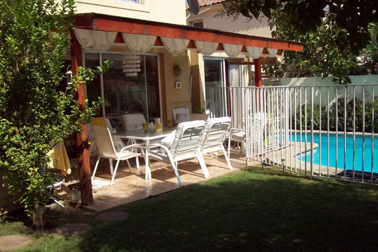 CASA EN VENTA EN LAS VENDIMIA SUR