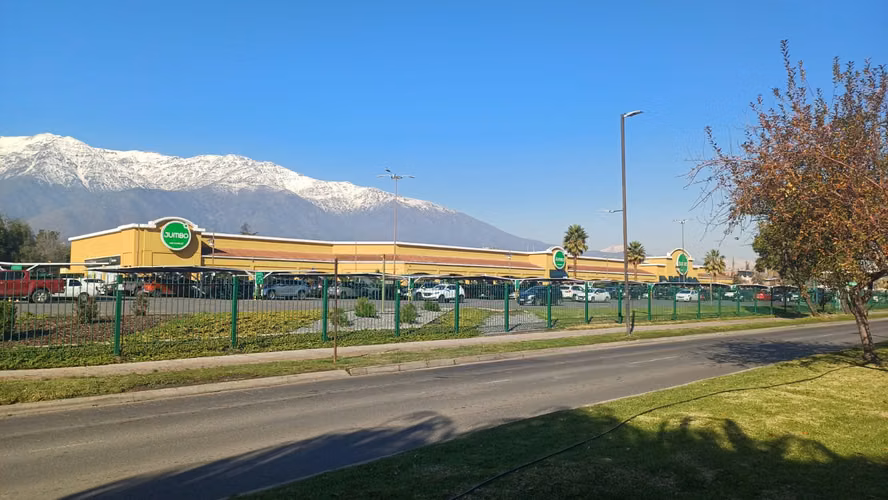CASA EN VENTA EN LAS VENDIMIA SUR