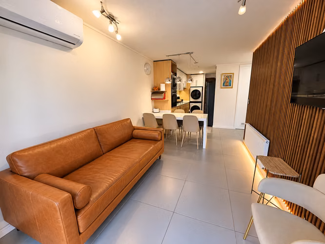DEPARTAMENTO CON PATIO LOMEJOR DE ÑUÑOA  CON ESTACIONAMIENTO
