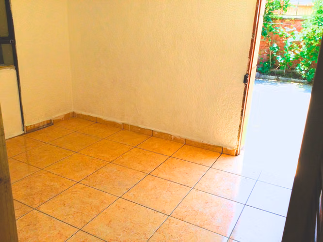 PRECIO REBAJADO GRAN PATIO OPORTUNIDAD - Imagen 10