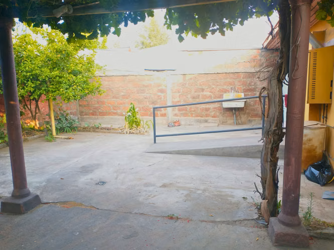 PRECIO REBAJADO GRAN PATIO OPORTUNIDAD