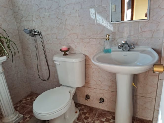 BELLA CASA EN 4000 METROS CUADRADOS VICUÑA