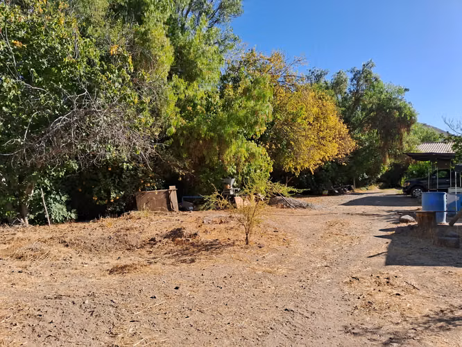 BELLA CASA EN 4000 METROS CUADRADOS VICUÑA