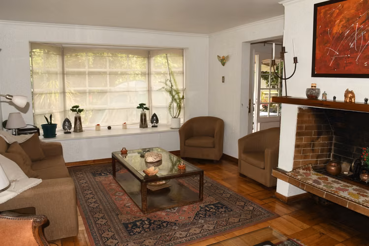 CASA VENTA 5D 4B SERVICIOS TERRENO EL ALBA METRO DOMINICOS