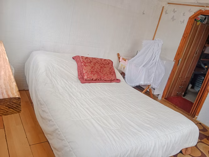 TERRENO PLANO CON CASA IDEAL INVERSIÓN