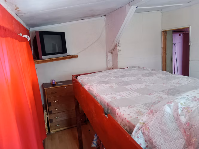 TERRENO PLANO CON CASA IDEAL INVERSIÓN