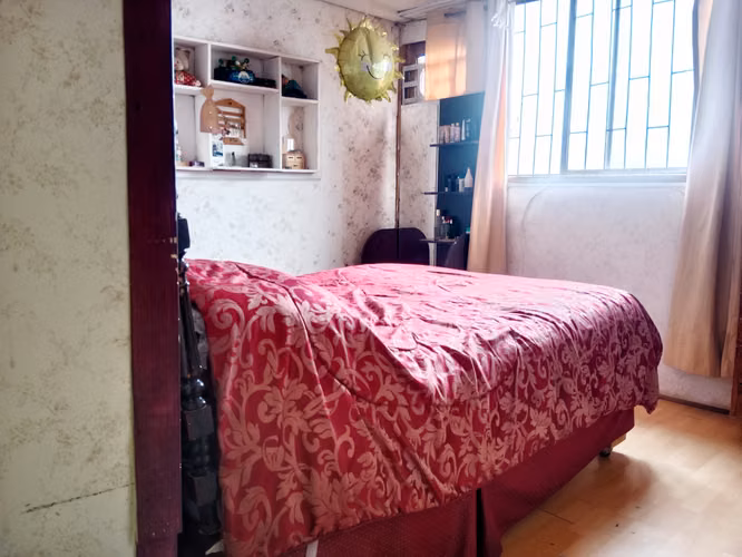 TERRENO PLANO CON CASA IDEAL INVERSIÓN