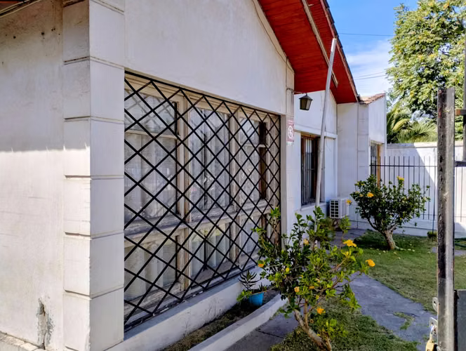 CASA USO HABITACIONAL O COMERCIAL 191 M2 Y 888 M2 TERRENO