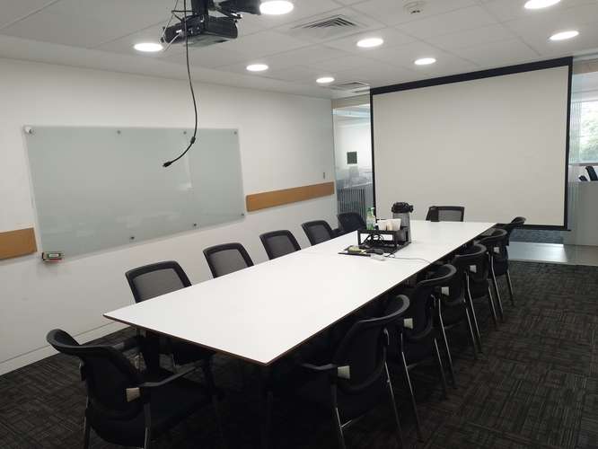 PLANTA LIBRE 425 M2, UF 0,18/M2, UN MES DE GRACIA, CENTRO - Imagen 6