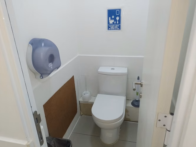 PLANTA LIBRE 425 M2, UF 0,18/M2, UN MES DE GRACIA - Imagen 9