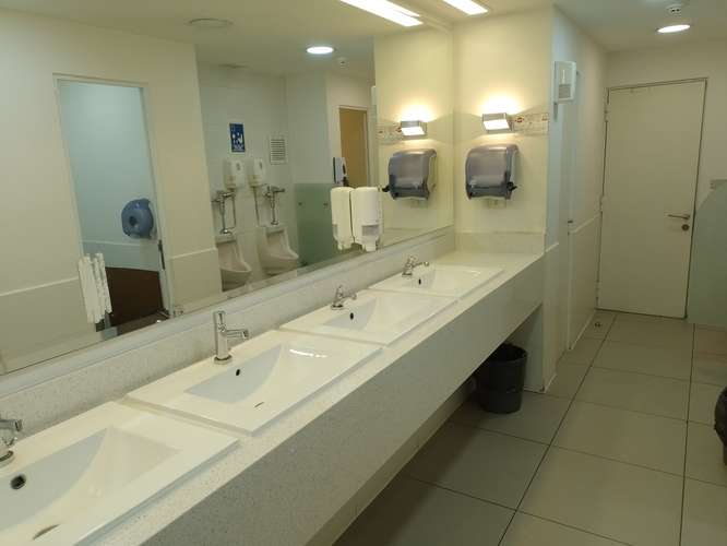 PLANTA LIBRE 425 M2, UF 0,18/M2, UN MES DE GRACIA, CENTRO - Imagen 10