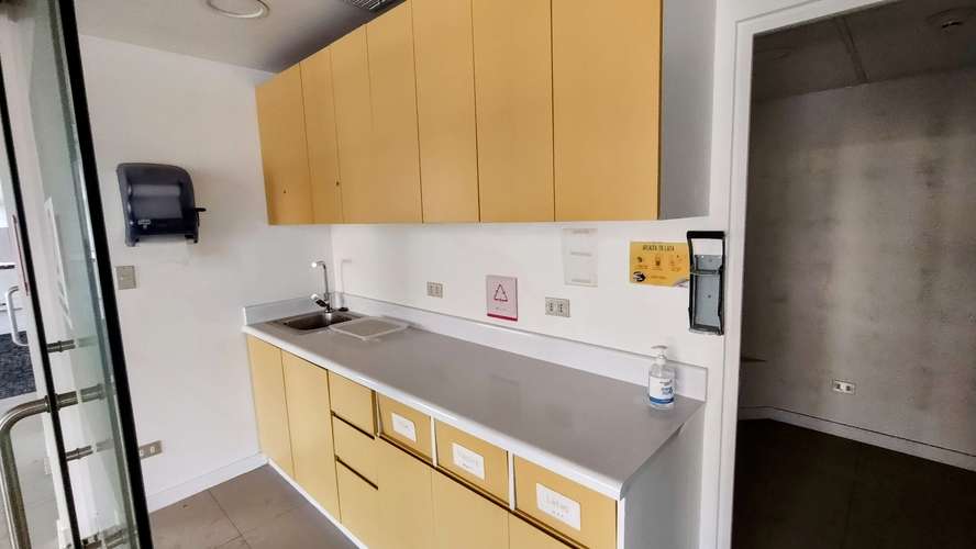 PLANTA LIBRE 425 M2, UF 0,18/M2, UN MES DE GRACIA, CENTRO - Imagen 22