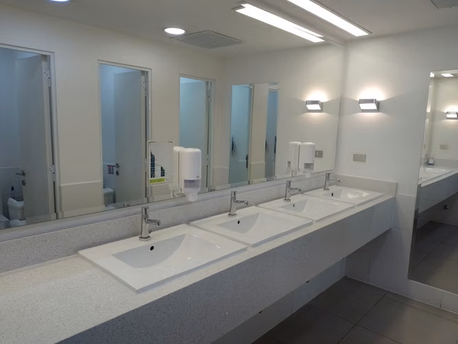PLANTA LIBRE 425 M2, UF 0,18/M2, UN MES DE GRACIA - Imagen 12