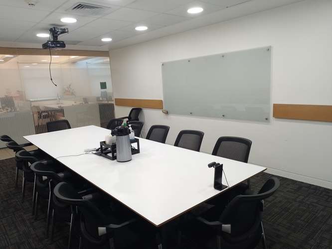 PLANTA LIBRE 425 M2, UF 0,18/M2, UN MES DE GRACIA, CENTRO - Imagen 7