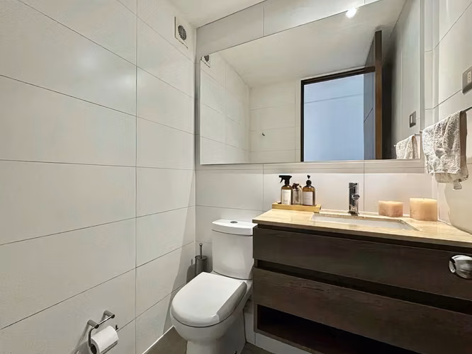 DEPTO 4D CON PISCINA Y GIMNASIO EN PROVIDENCIA - Imagen 12