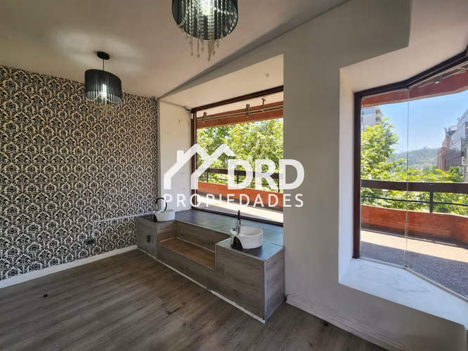 ARRIENDO LOCAL PISO 3, PROVIDENCIA  METRO L LEONES 3ER PISO
