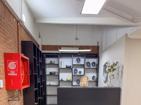 CASA EN ARRIENDO PARA DIVERSOS RUBROS AMOBLADA