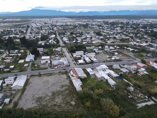 TERRENO COMERCIAL EN AVENIDA PRINCIPAL DE ALERCE