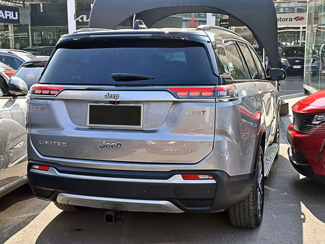 JEEP COMMANDER 2026