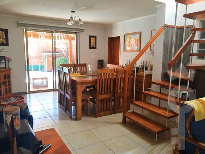 SE VENDE AMPLIA CASA PEÑAFLOR SECTOR RESIDENCIAL - Imagen 22