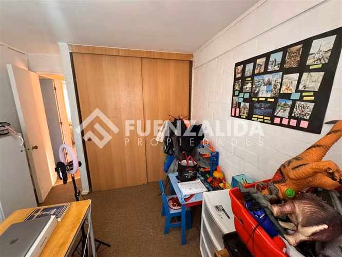 EN VENTA CASA ESQUINA ALTOS DEL SOL 3D 3B MAS ESCRITORIO