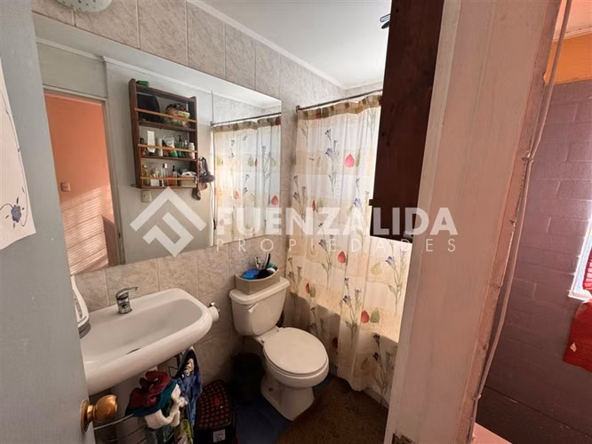 EN VENTA CASA ESQUINA ALTOS DEL SOL 3D 3B MAS ESCRITORIO