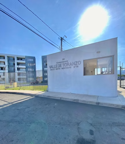 ¡Vive en Quillota! Depto. 3D/2B en Condominio - Imagen 19