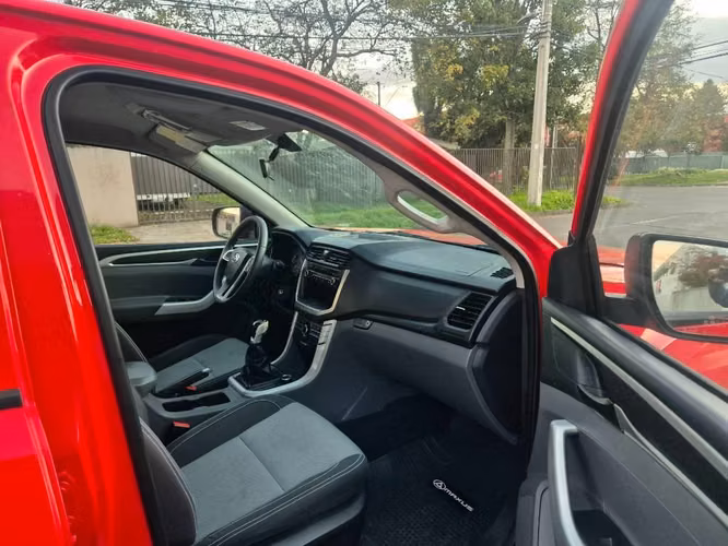 Maxus t60 año 2023 4x4 full diesel - Imagen 6